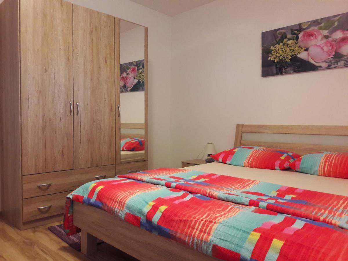 Apartmani Predovan Vrsi Εξωτερικό φωτογραφία